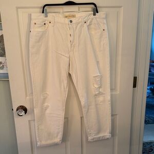 GAP Off-White Casual Jeans